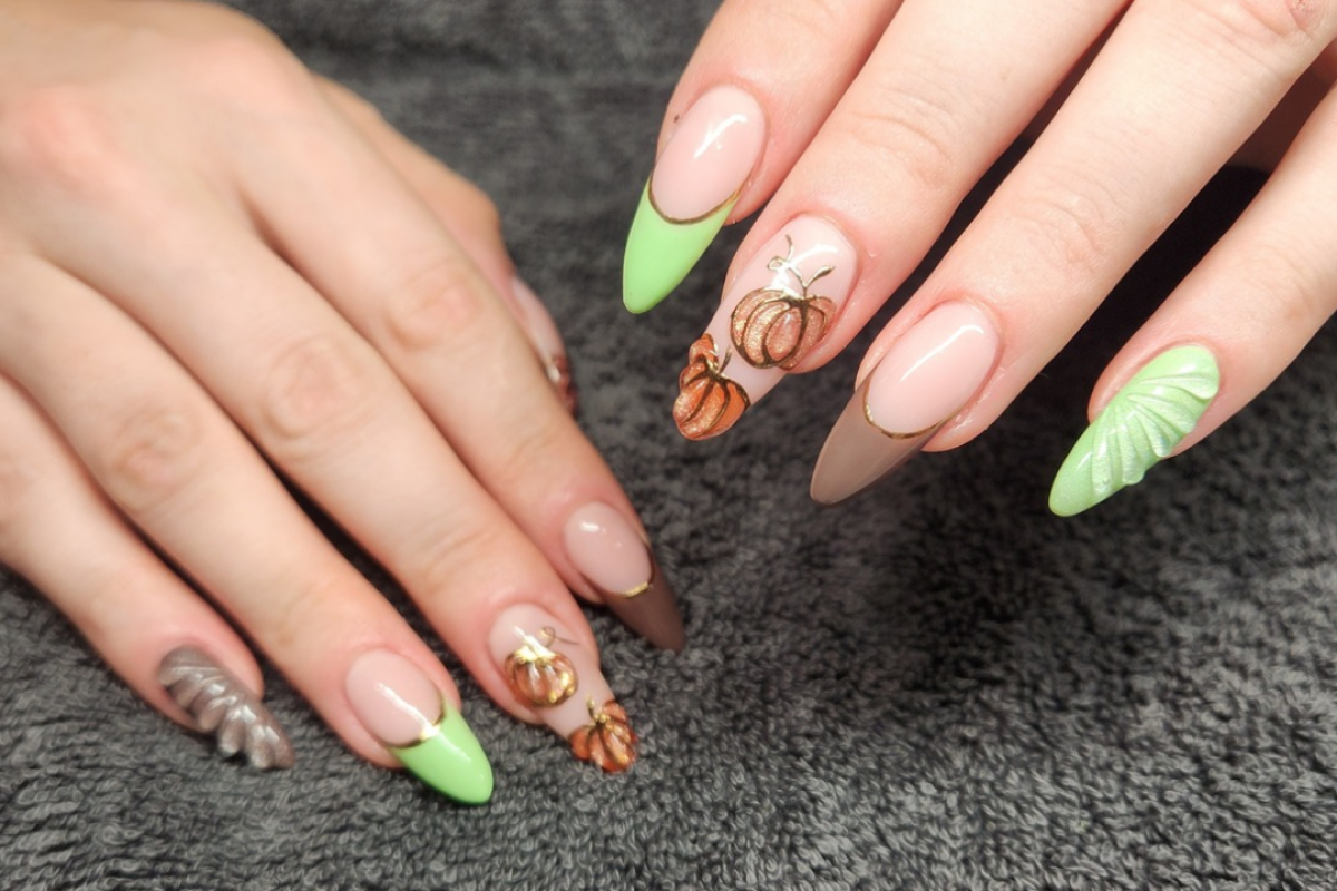 nail nook_20250929_194231_0000