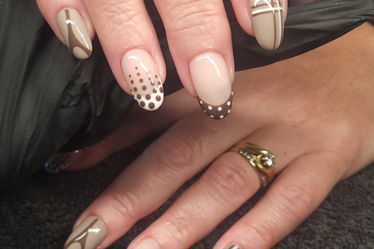 nail nook_20260717_201606_0000